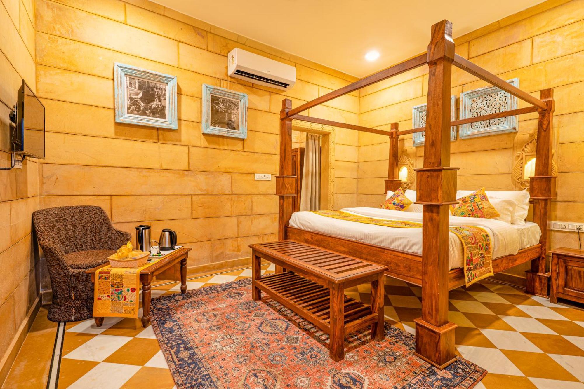 Fateh Villa A Luxury Boutique Hotel ไจซัลเมอร์ ภายนอก รูปภาพ