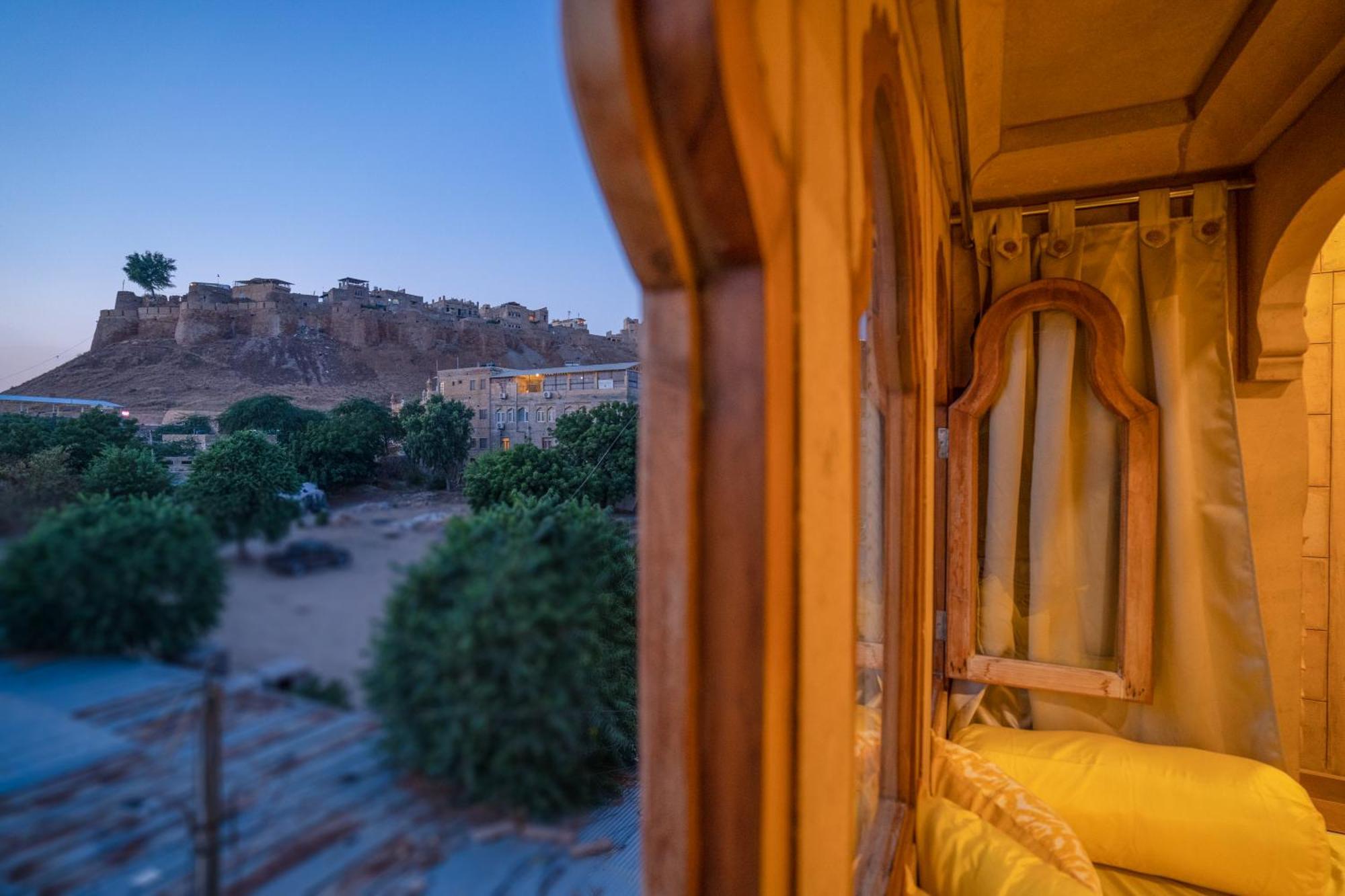 Fateh Villa A Luxury Boutique Hotel ไจซัลเมอร์ ภายนอก รูปภาพ