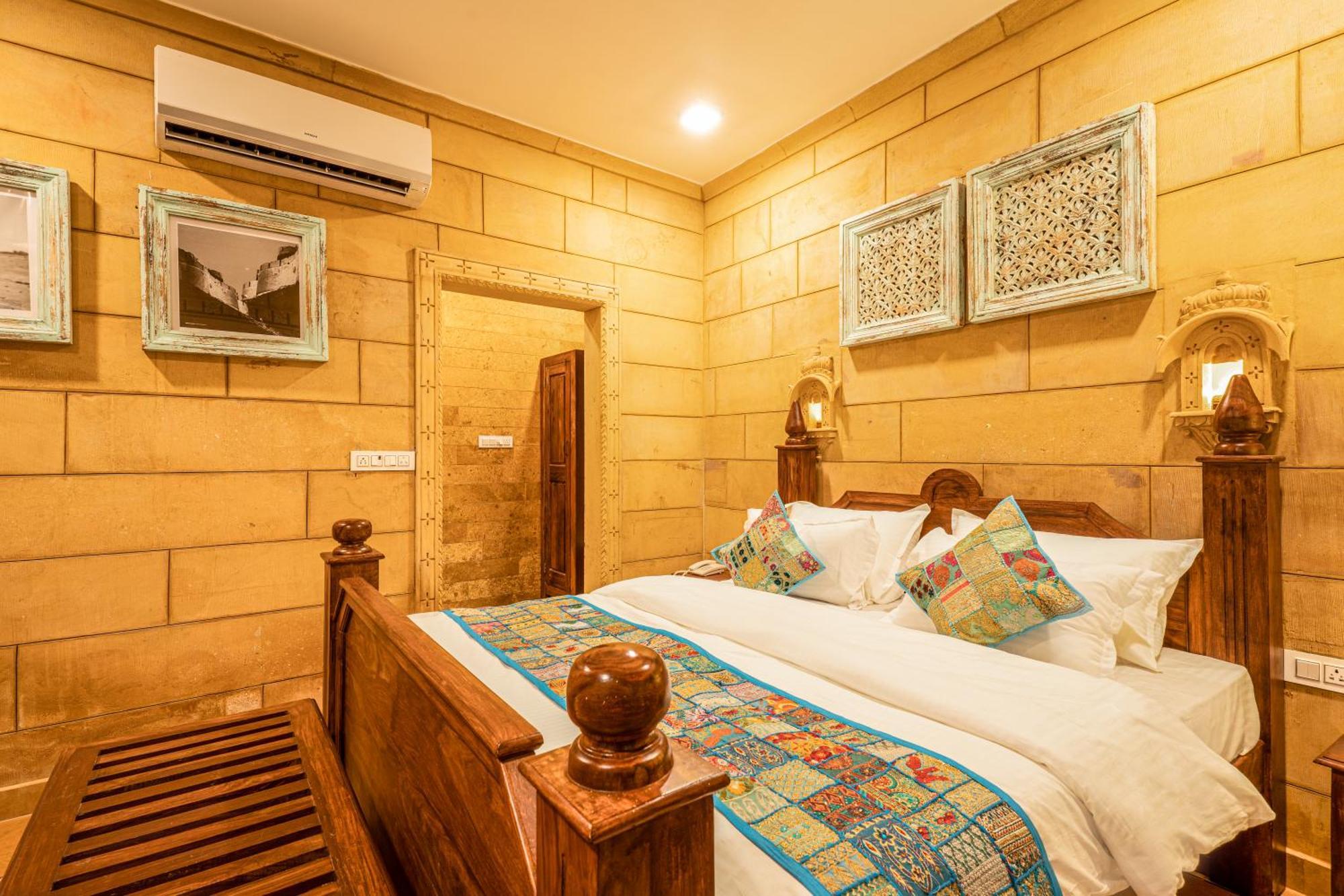 Fateh Villa A Luxury Boutique Hotel ไจซัลเมอร์ ภายนอก รูปภาพ