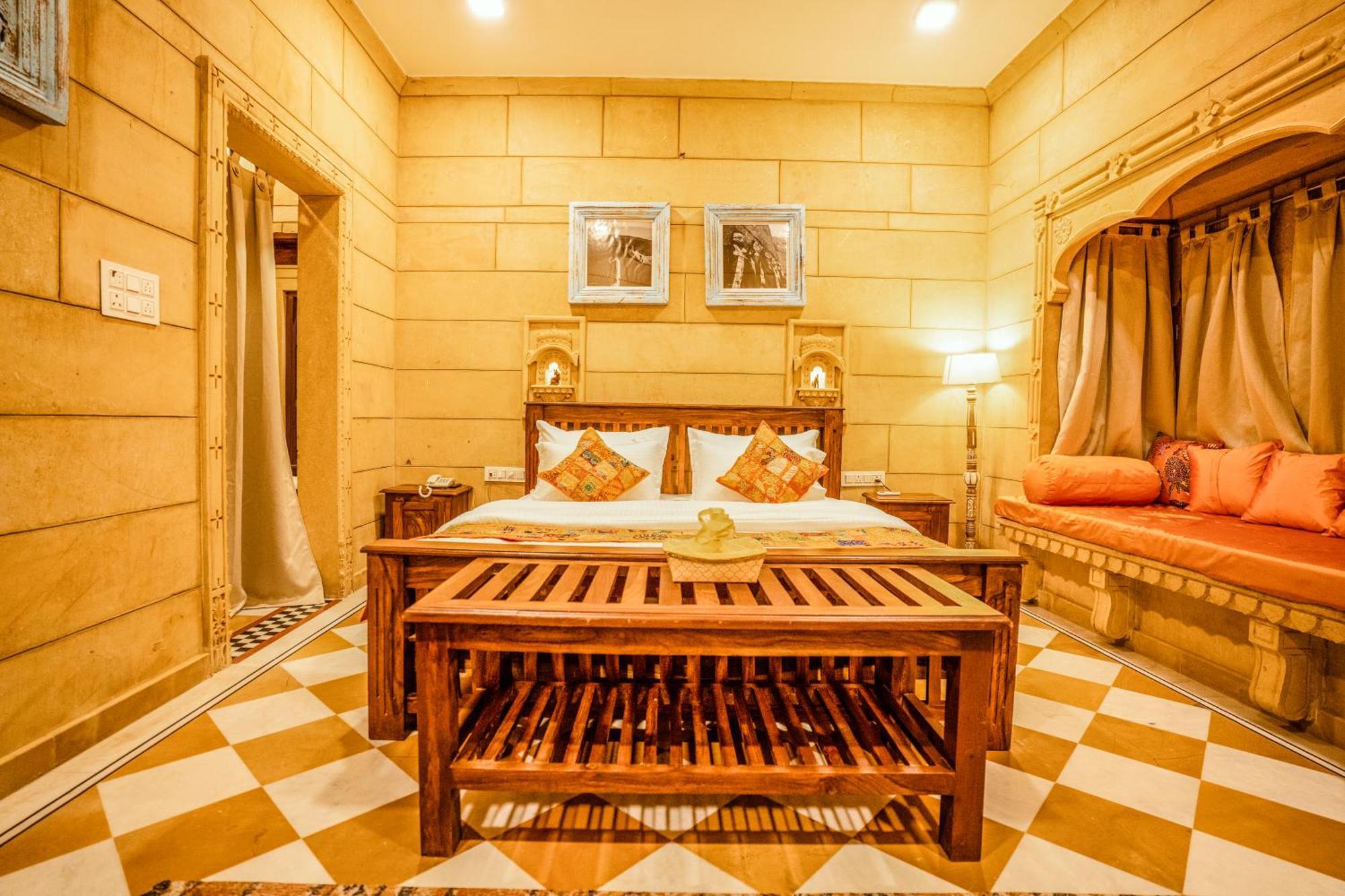 Fateh Villa A Luxury Boutique Hotel ไจซัลเมอร์ ภายนอก รูปภาพ